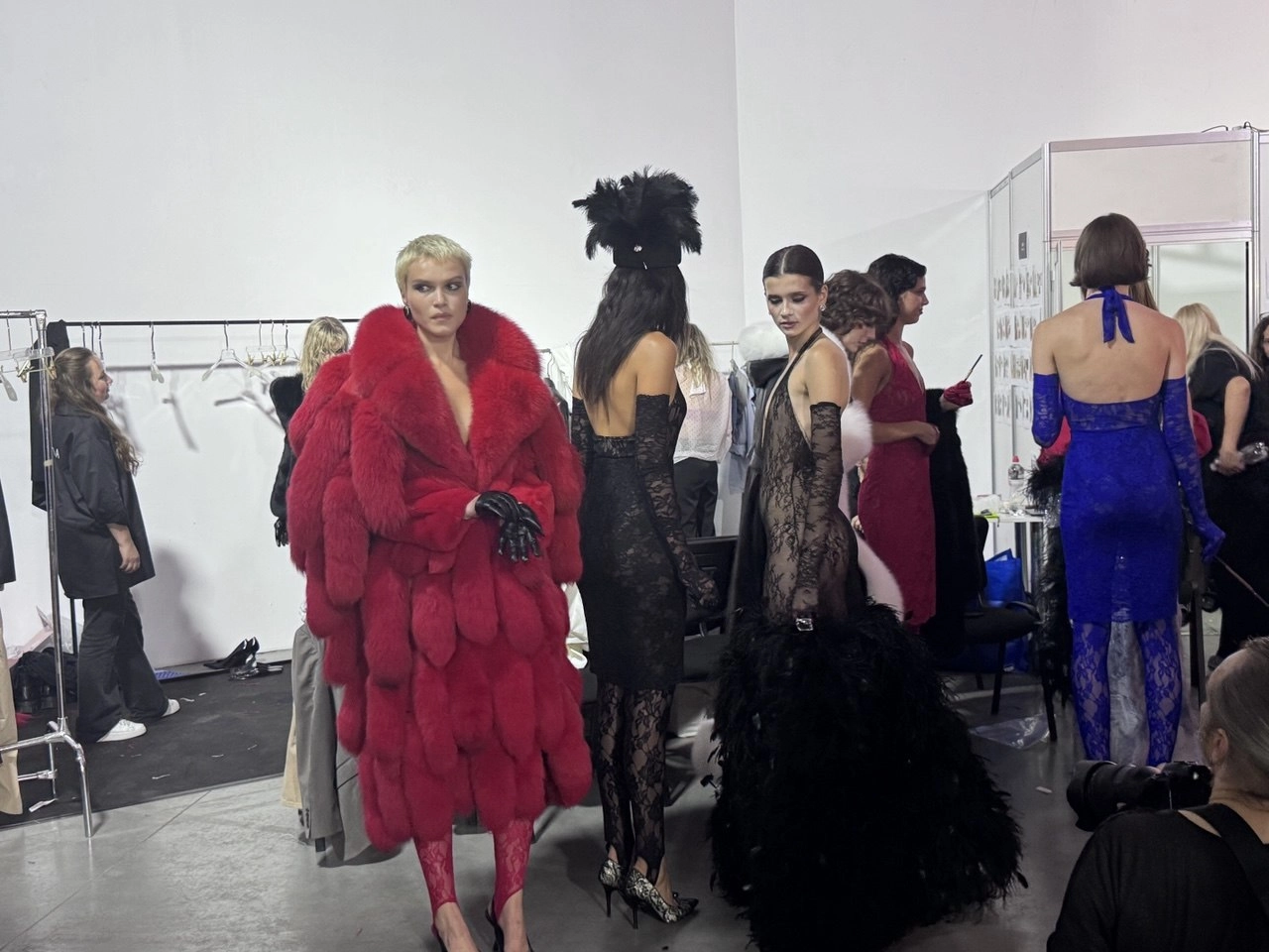 Сцена з Ukrainian Fashion Week Весна/Літо 2027.