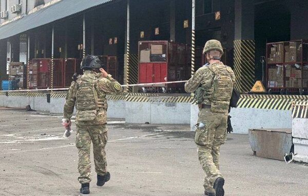 Киянина судитимуть за посилку з боєприпасами, що вибухнула на пошті