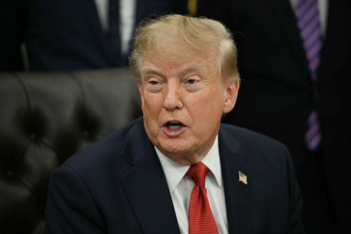 Президент США Дональд Трамп виступає з промовою про охорону здоров'я в Овальному кабінеті Білого дому у Вашингтоні, округ Колумбія, 18 вересня 2026 року.