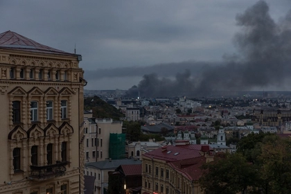 Скріншот відео, що зображає російську перемогу, ймовірно, створене ШІ.
